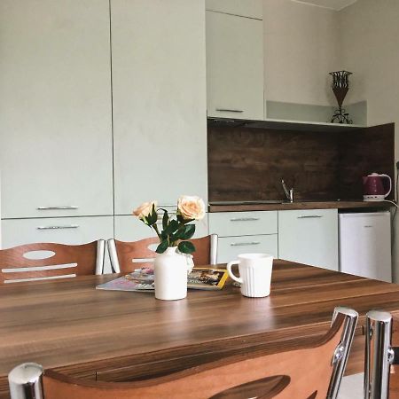 Azzurro Apartment - Ideal For Your Seaside Escape In ブルガス エクステリア 写真