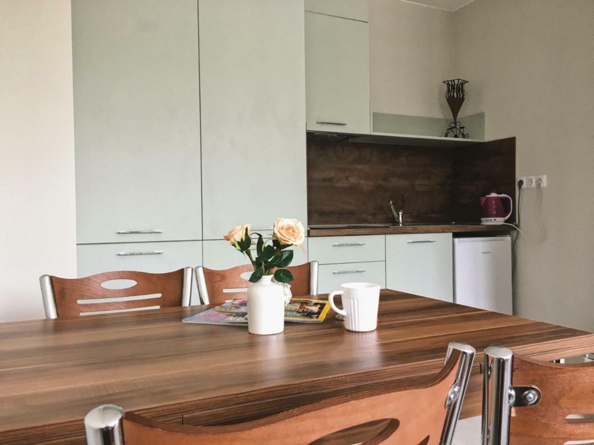Azzurro Apartment - Ideal For Your Seaside Escape In ブルガス エクステリア 写真