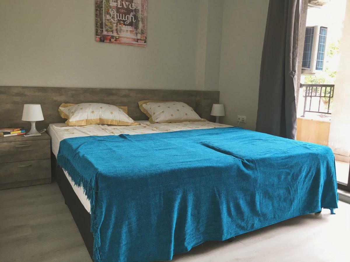 Azzurro Apartment - Ideal For Your Seaside Escape In ブルガス エクステリア 写真
